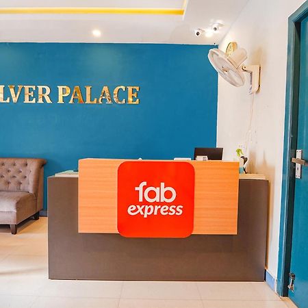 צ'נאי Fabexpress Silver Palace מראה חיצוני תמונה